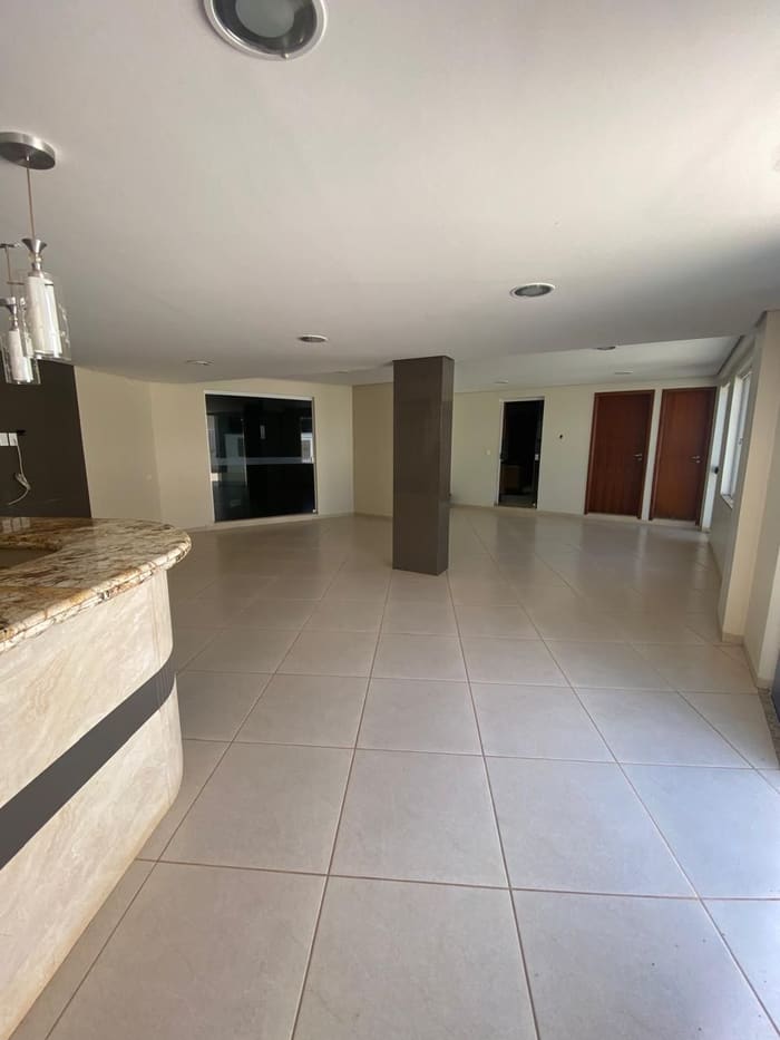 Casa à venda em Umuarama PR - foto 4