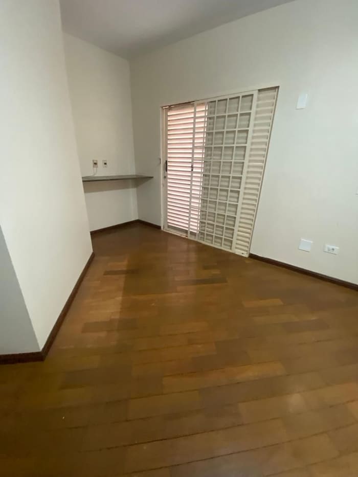 Casa à venda em Umuarama PR - foto 12
