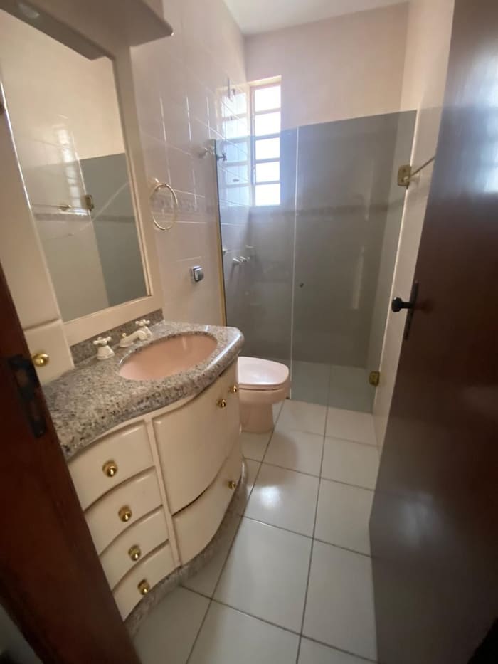 Casa à venda em Umuarama PR - foto 13
