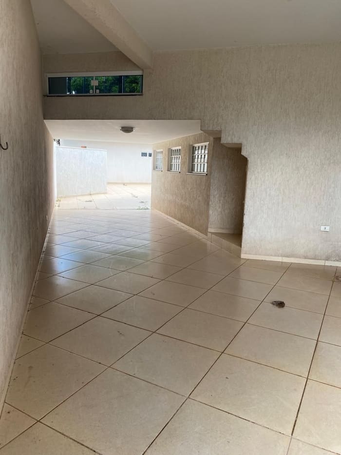 Casa à venda em Umuarama PR - foto 28